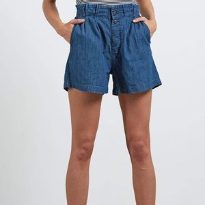 NWT Volcom Yo Shortie Short